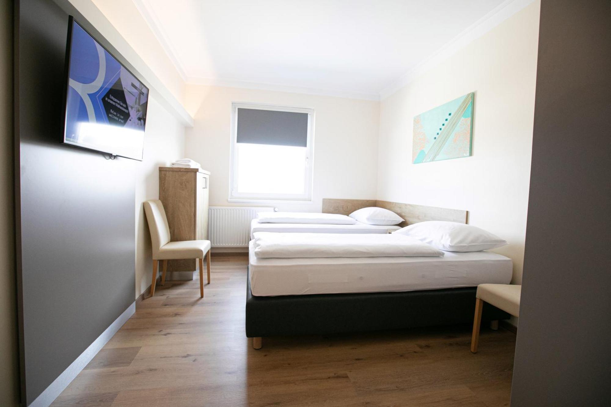 Das Reinisch Just Rooms Schwechat Exterior foto