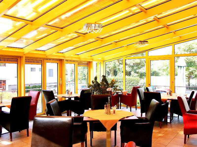 Das Reinisch Just Rooms Schwechat Exterior foto